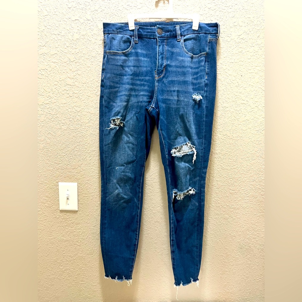 American Eagle distressed skinny jeans